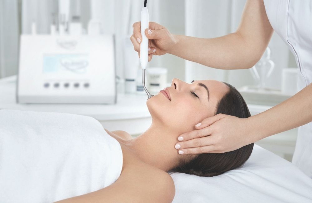 Elemis BIOTEC Firm-a-Lift Treatment by Little Jasmine